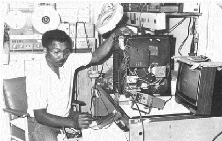 CI LASCIA IL PRODUTTORE LLOYD “THE MATADOR” DALEY