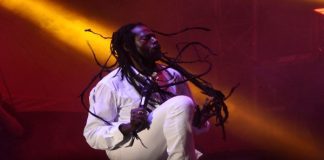 BUJU BANTON TORNA SUL PALCO COME UN “CHAMPION”