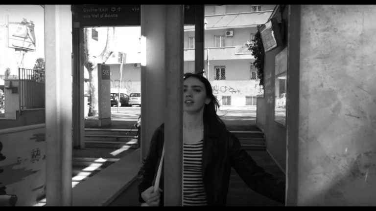 Raina pubblica il video di “Per lei”