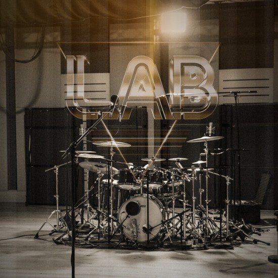 L.A.B - il 22/6 fuori Live at Massey Studios