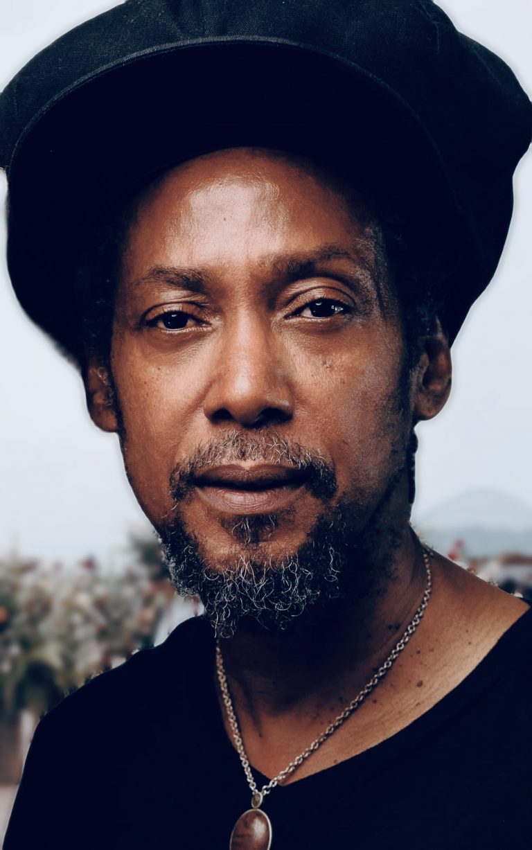 Intervista a Taj Weekes