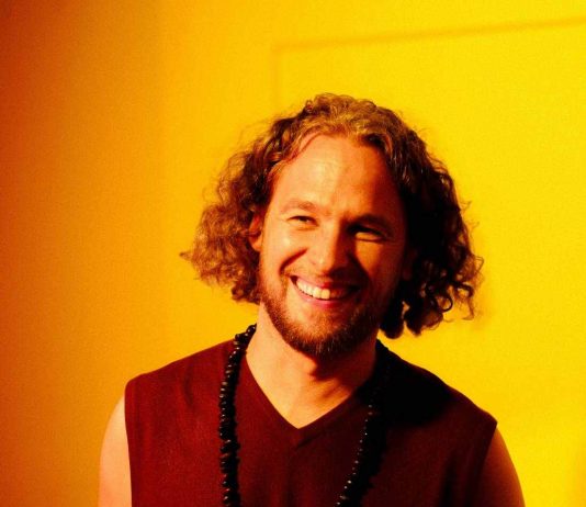 Intervista a Elijah Salomon Intervista a Elijah Salomon